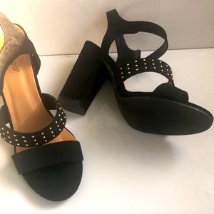 Bamboo Strappy Block heels, size 10